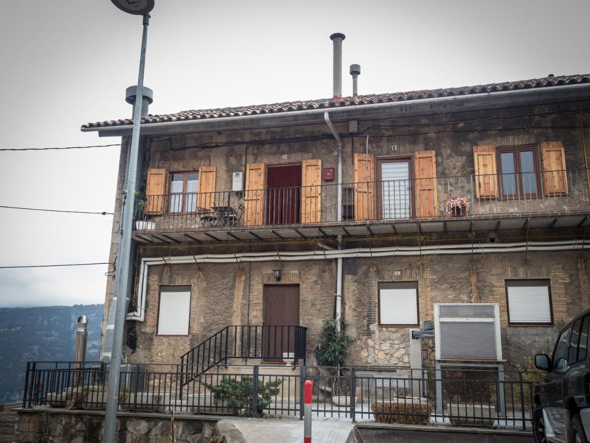 Acogedor Apartamento Entre Montanas Sant Corneli Exteriör bild